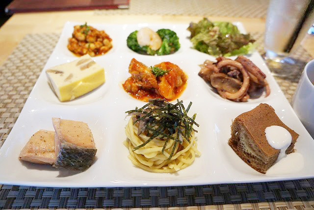 RIZAPプレート（1,620円）