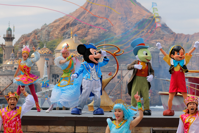 東京ディズニーシー15周年ハーバーショー「クリスタル・ウィッシュ・ジャーニー」