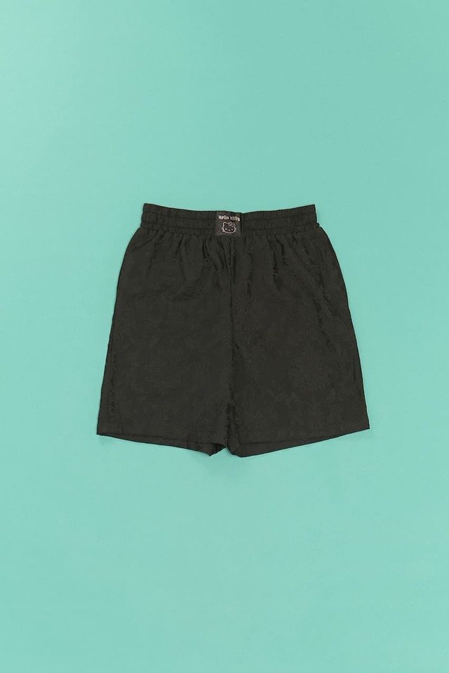 【ハローキティ×FOREVER 21】「【ハローキティ50周年】【UNISEX】ハーフパンツ」¥5,490 