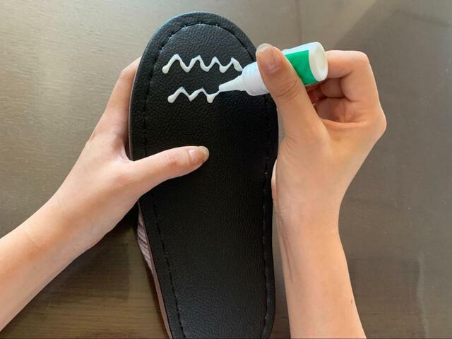 【ダイソー　すべり止め液】塗布する量が多いと乾燥までに時間がかかります