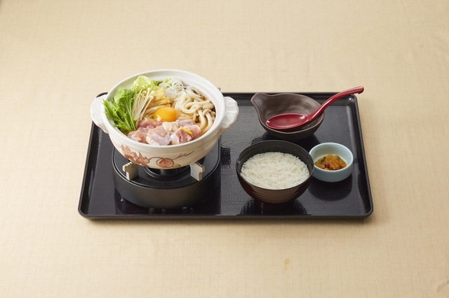 名古屋コーチン入り鍋焼うどん定食