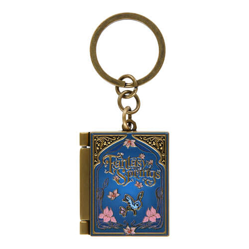 キーチェーン 1,900円｜「ファンタジースプリングス」をテーマにしたグッズ｜販売店舗：東京ディズニーシー「エンポーリオ」｜発売日：2024年4月8日（月）