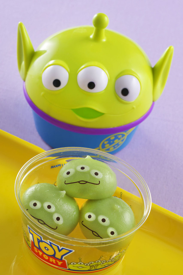 リトルグリーンまん(チョコレートクリーム、ストロベリークリーム、カスタードクリーム) パン・ギャラクティック・ピザ・ポート