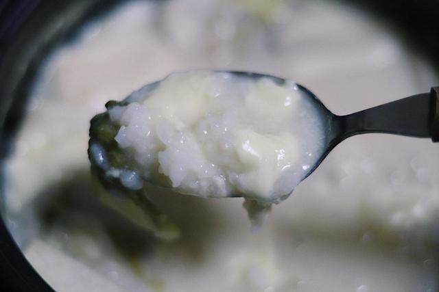 【カルディ】だしが決め手の豆乳鍋つゆのパッケージ／〆はリゾットで