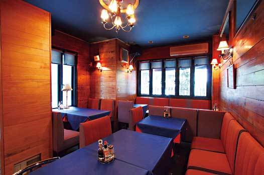 洋風家庭料理 ポプラ（埼玉／大宮） 　内観