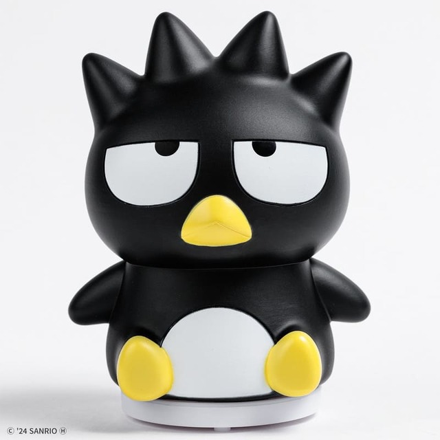 【『バッドばつ丸 お部屋ライトBOOK special package ver.』（宝島社）】前から見たお部屋ライト