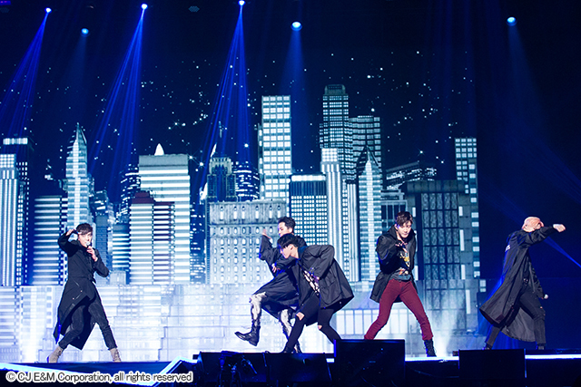 WINNER 『KCON 2016 Japan』4月9日@幕張メッセ国際展示ホール7,8ホール