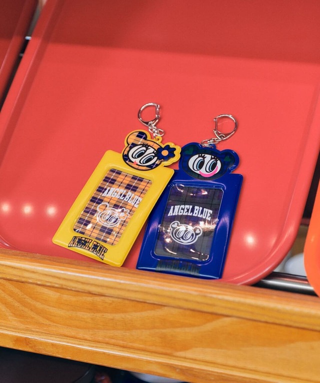 【ANGEL BLUE】カードケース ¥1,490 / サイズ FREE / カラー ナカムラくん(ブルー),ハナちゃん(イエロー)