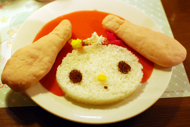 キキ＆ララ・マイメロディ40thアニバーサリーカフェ／マイメロディのチキンカレー