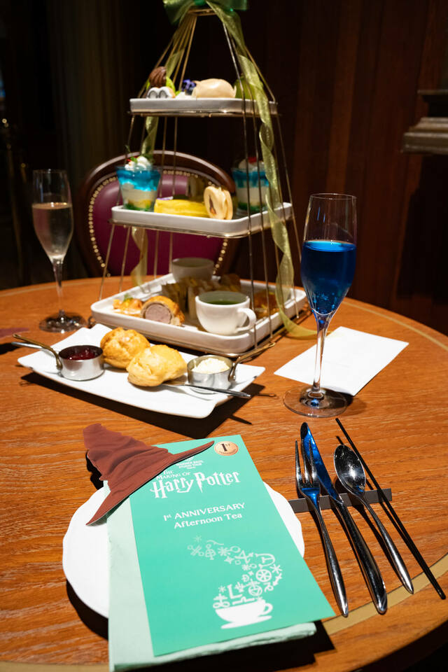 1周年アニバーサリー アフタヌーンティー 7,200円/人|ワーナー ブラザース スタジオツアー東京 – メイキング・オブ・ハリー・ポッター