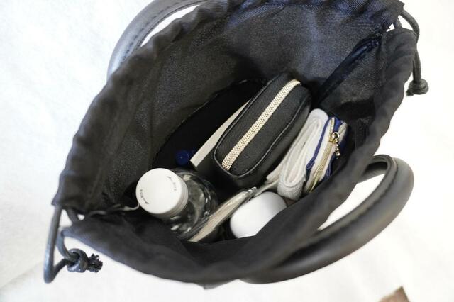 【KBF（ケービーエフ）2way ショルダーバッグ】お出かけのマストアイテムを入れてみたところ