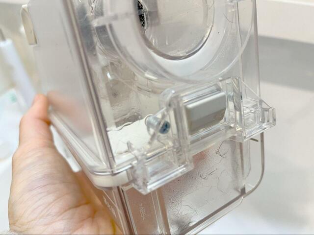 【アイリスオーヤマ ハンディリンサークリーナー】本体以外のパーツは全て水で丸洗いできるので、お手入れも簡単◎