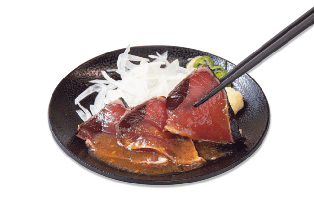 「鰹のたたき ～特製たたきダレ～」＜単品価格：440円（税込）＞【焼肉も和食も中華も食べ放題！じゅうじゅうカルビの食べ放題コースに「カツオのたたき」や「エビチリ」などの春限定メニューが登場！】