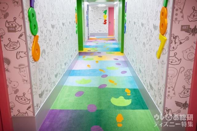 東京ディズニーリゾート・トイ・ストーリーホテル　客室階の廊下