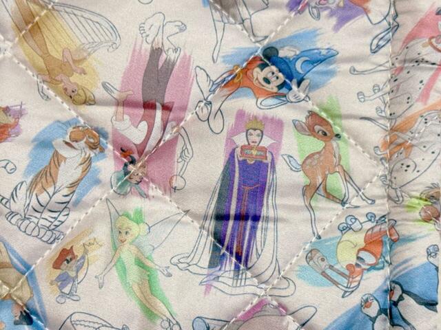 よく見ると塗りかけなの、わかりますか?アニメーション制作の着色過程「インク・アンド・ペイント」が表現されています…!