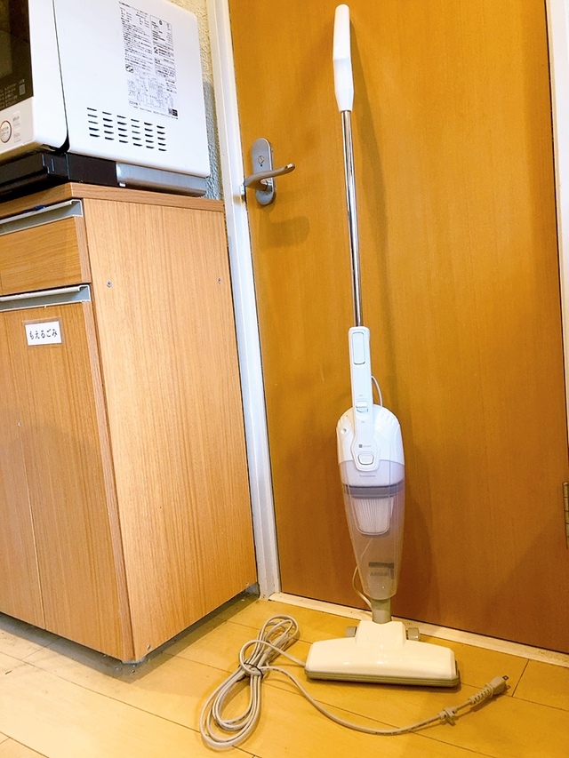 【ニトリ 2WAYスティッククリーナー】軽量なので女性でも店舗から家まで簡単に持ち運べました