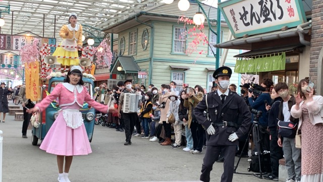 おとなもこどもも一緒にはしゃげる「大エンターテインメントショー！」