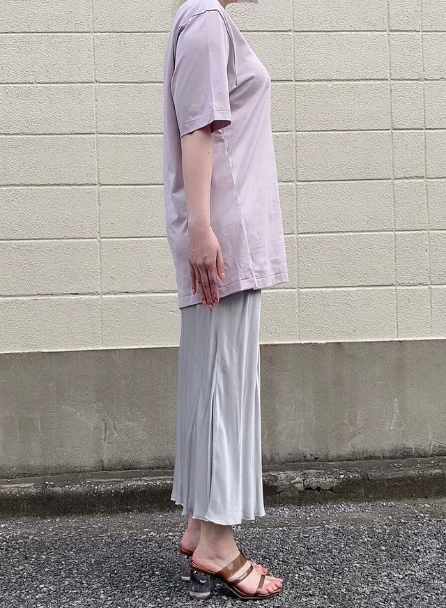 【UNIQLO（ユニクロ）】スーピマコットンリラックスフィットクルーT（半袖）メンズ　ピンク　Sサイズ着用