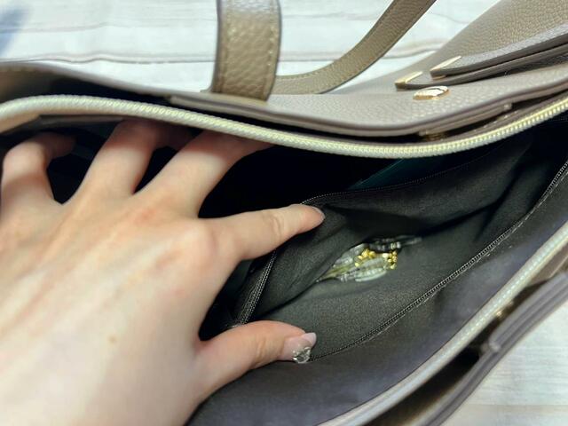 【ファッションセンターしまむら】ファスナー付きポケットには鍵などを入れるのがおすすめ