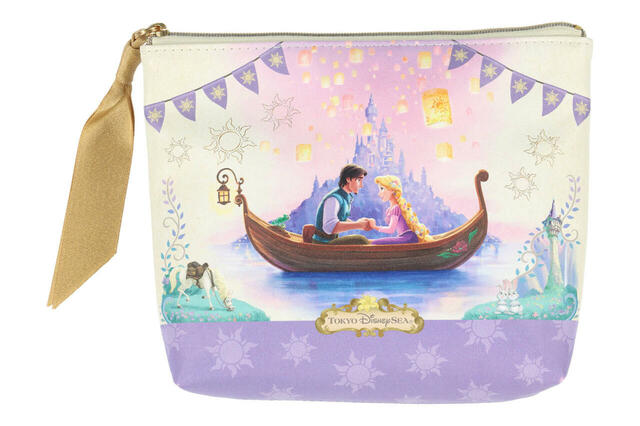 ポーチ 2,900円｜東京ディズニーシー「ファンタジースプリングス」グッズ｜発売日：2025年10月30日（木）