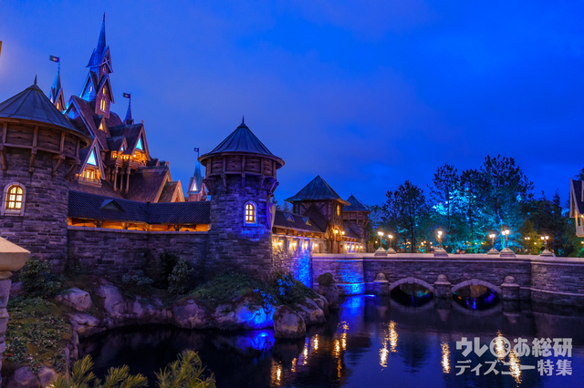 東京ディズニーシー「ファンタジースプリングス」内「フローズンキングダム」