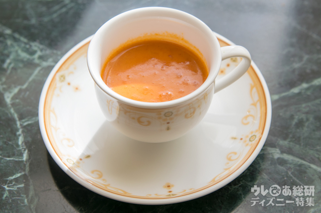 “ミニーのプレシャスモーメント・ウィズ・ユー”アフタヌーンティーセット 3,800円｜東京ディズニーランドホテル「ドリーマーズ・ラウンジ」