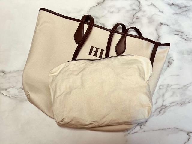 【ZARA】仕分け用のポーチ付き