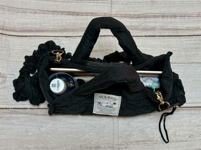 ちょっとした外出の際の荷物を収納