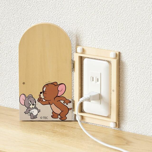 コンセントカバー「トムとジェリー」