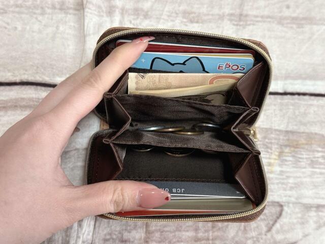 カードや紙幣も収納できます！