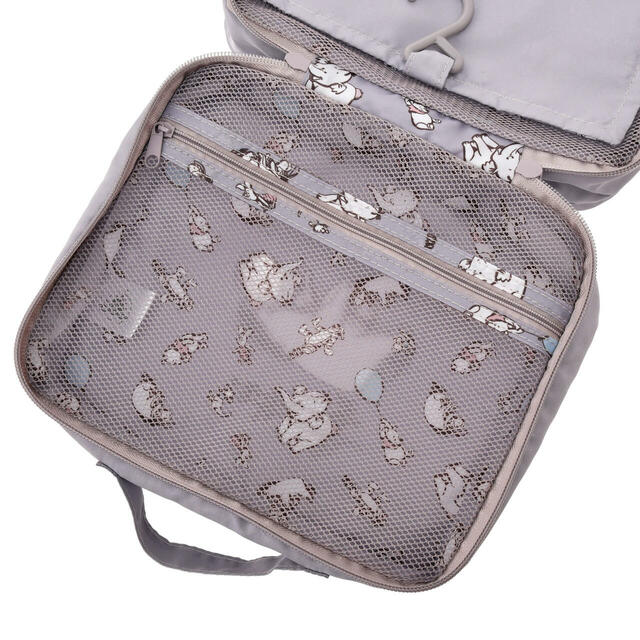 イーヨー ポーチ ハンギング POOH TRAVEL 2,000円