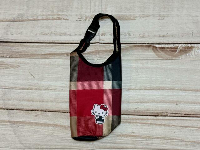 クレストブリッジチェック柄がかわいいペットボトルホルダー