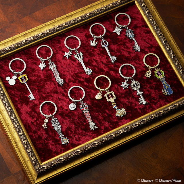 一番くじ ＫＩＮＧＤＯＭ ＨＥＡＲＴＳ～２０ｔｈ Ａｎｎｉｖｅｒｓａｒｙ～・H賞：キーブレードチャームコレクション (全10種) 約5.5cm