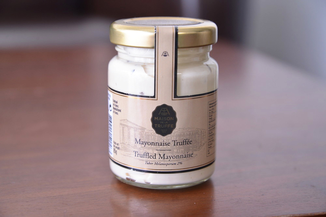 「メゾン・ドゥ・ラ・トリュフ 黒トリュフ入り マヨネーズ」85g　税込2894円（楽天市場参考価格）