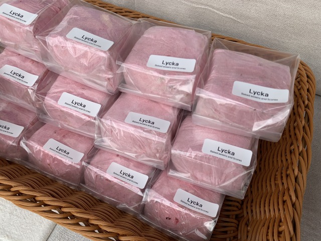 Lycka「いちご杏仁スコーン」