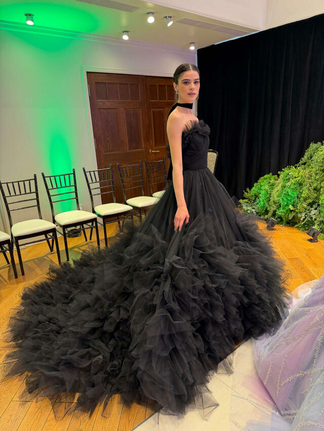 【クラウディア】『ウィキッド』新作ウェディングドレス