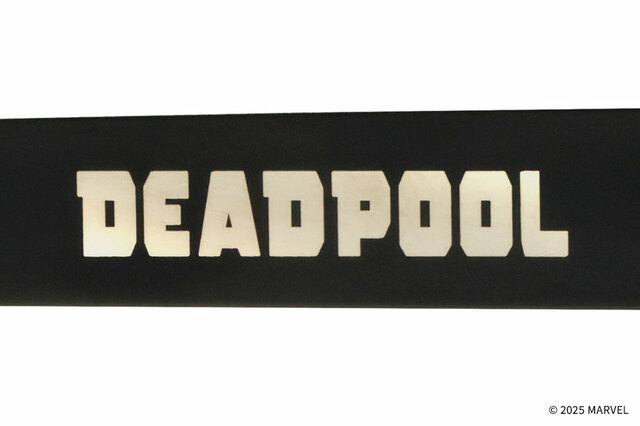 メガネ ¥12,200|Zoff「MARVEL COLLECTION DEADPOOL&WOLVERINE」DEADPOOL&WOLVERINE MODEL