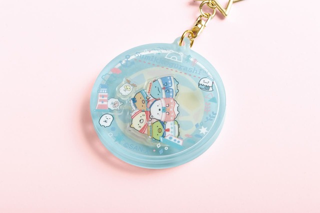 中のピースがしゃかしゃか動くよ!