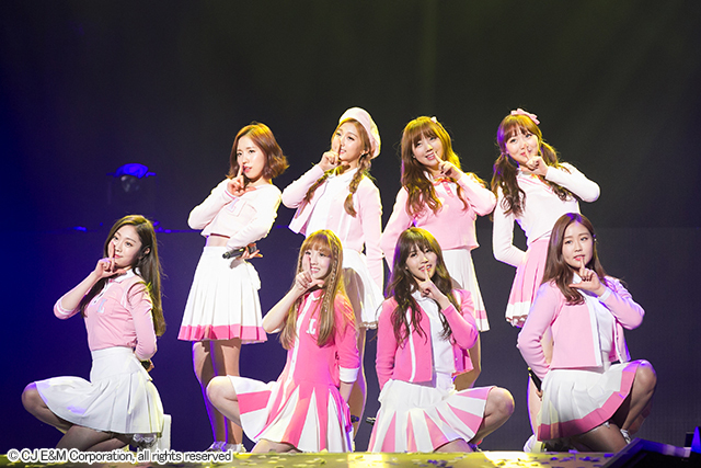 Lovelyz 『KCON 2016 Japan』4月9日@幕張メッセ国際展示ホール7,8ホール