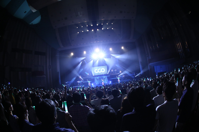 オフィシャルショット