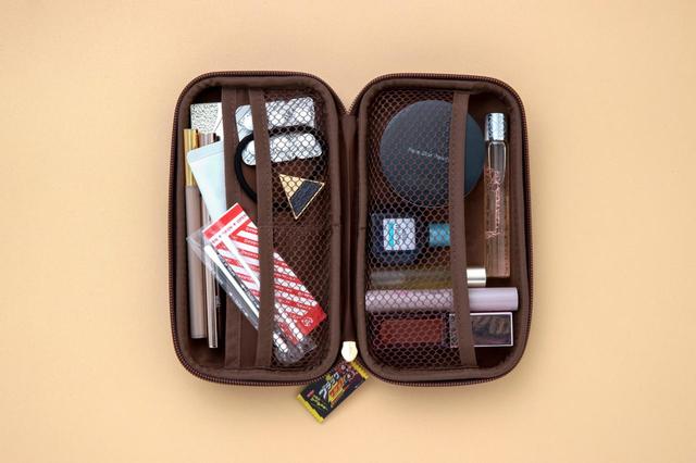 チョコバー型ハードケース