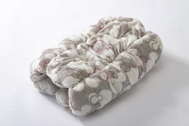 【2020秋冬】あったかロングロールクッション ミッキーマウス 