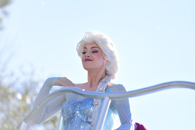 東京ディズニーランド「フローズンファンタジー・グリーティング」（2015年）©Disney