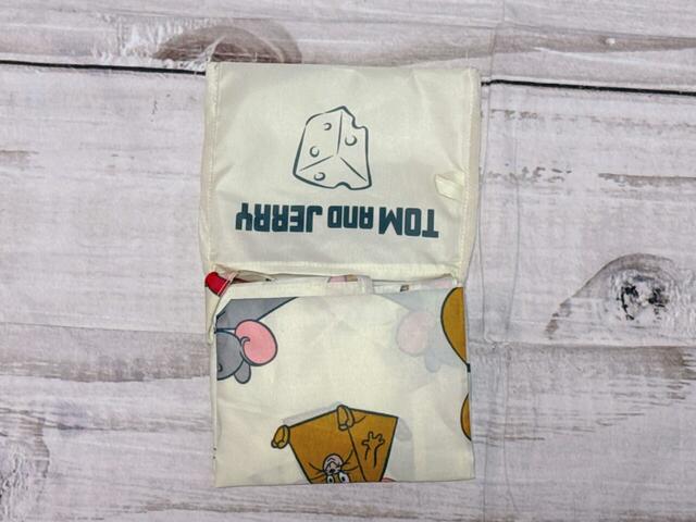 さらに下から3等分に折りたたみ…