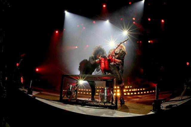 綴（Vo）・MiA（G）