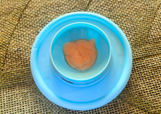 【わんこのぺろぺろ味覚玉】裏側はこのようになっています