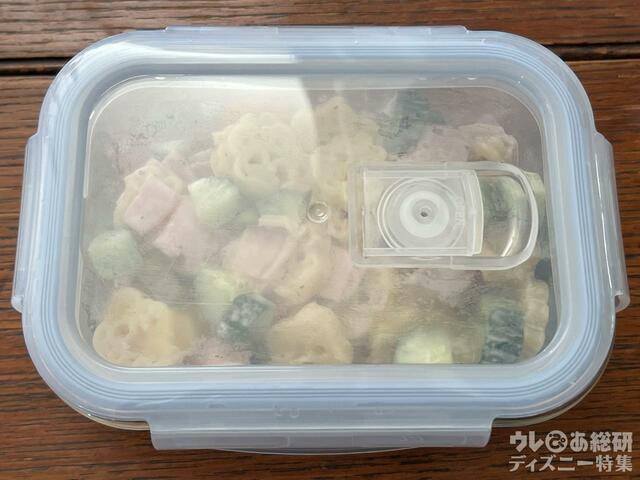 「ダッフィー＆フレンズのホワイト・ウィンタータイム・ワンダーズ」耐熱容器－使用例