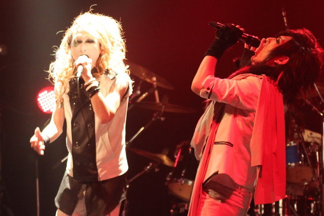 Jin-Machine（一日目）　あっつtheデストロイ（Vo）、featuring16（Vo）