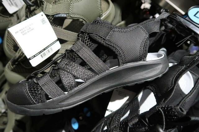 【ワークマン　フィールドサンダルアドバンス】その他のカラーはブラックとカーキグリーンがあります