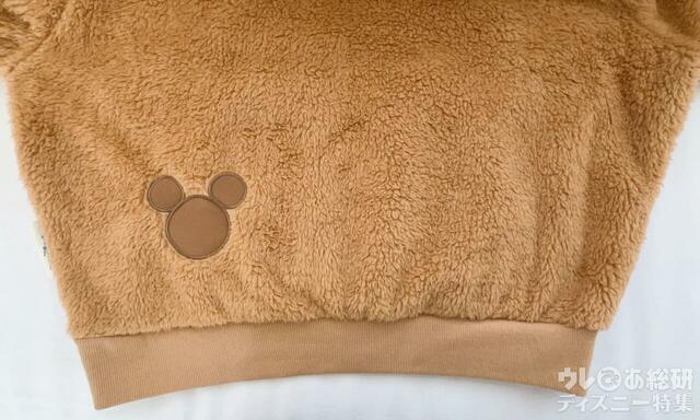 パーカー／お約束のミッキーシェイプ付き